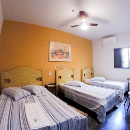 Hotel Graunas São Carlos Esterno foto