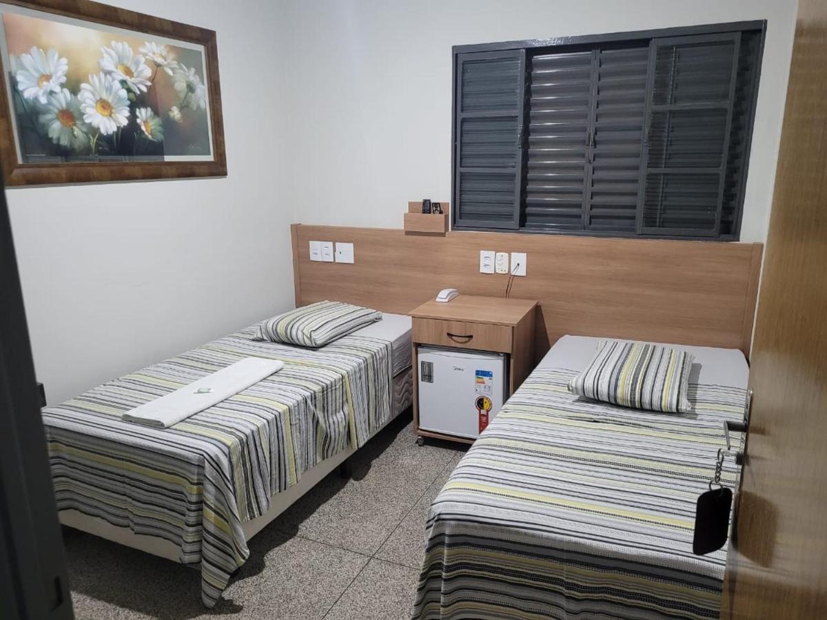 Hotel Graunas São Carlos Esterno foto